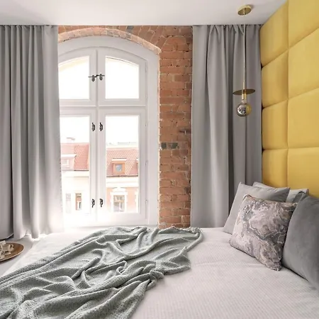 Harbor - Mariacka Apartment *